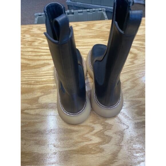 Khaite Bleecker Chelsea Boots Women's 7.5 Black Leather Mid-Calf Round Toe S34 - Picture 5 of 7